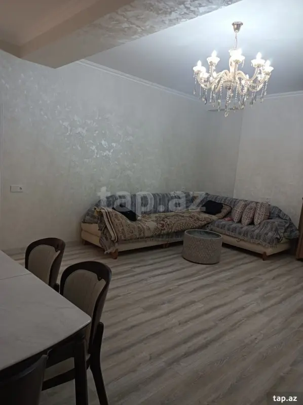 Kirayə verilir 3 otaqlı yeni tikili 122 m²
