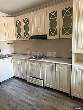 Satılır 3 otaqlı mənzil 70 m² — Gəncə 3 otaq 70.00 m²