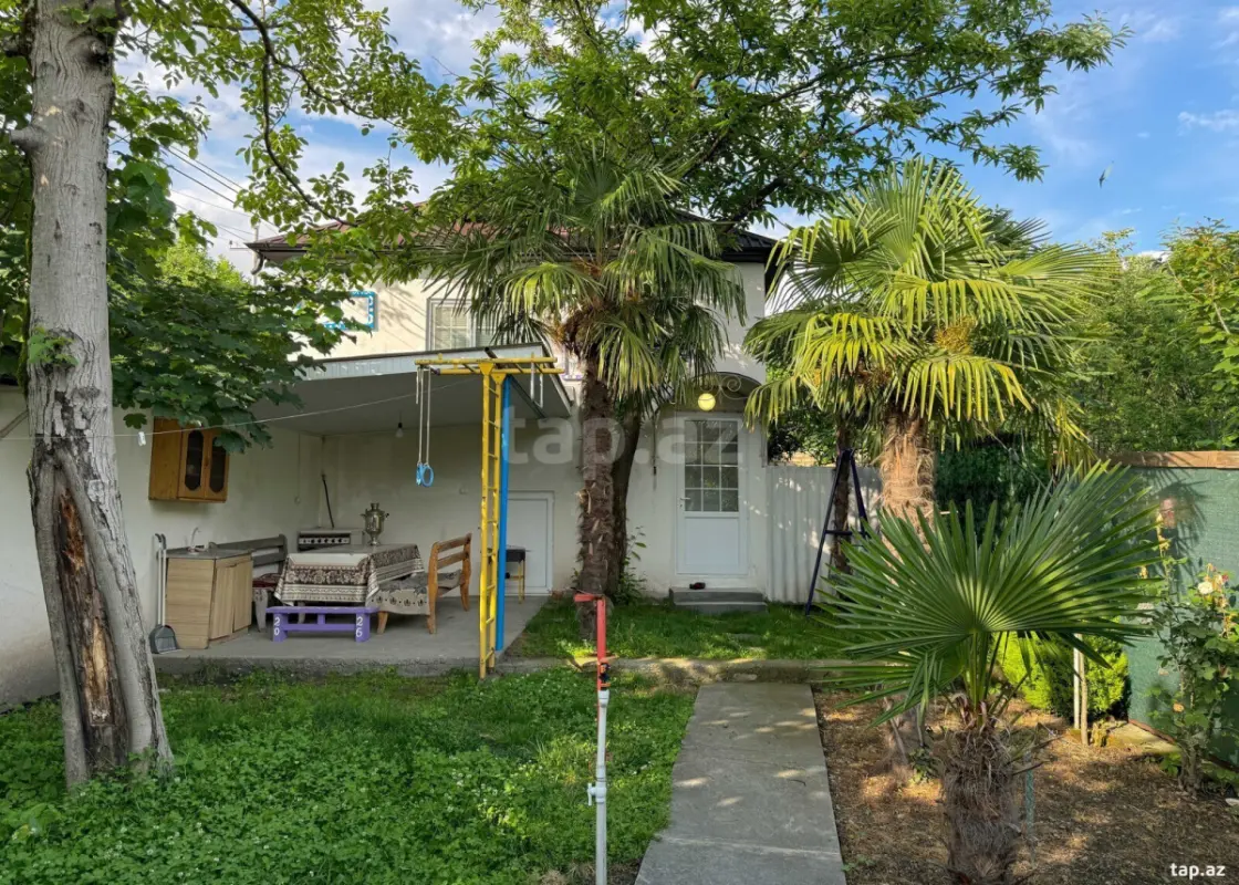 Kirayə verilir 2 otaqlı həyət evi 80 m²