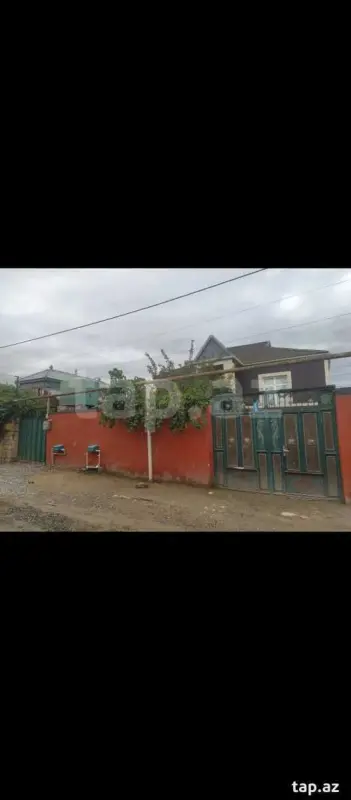 Satılır 3 otaqlı həyət evi 100 m²