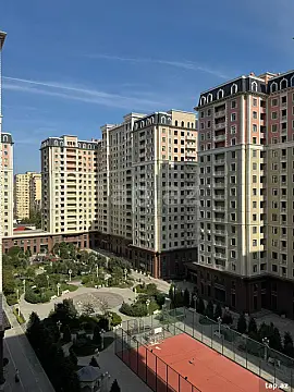 Satılır 4 otaqlı yeni tikili 185 m² — Bakı 4 otaq 185.00 m²