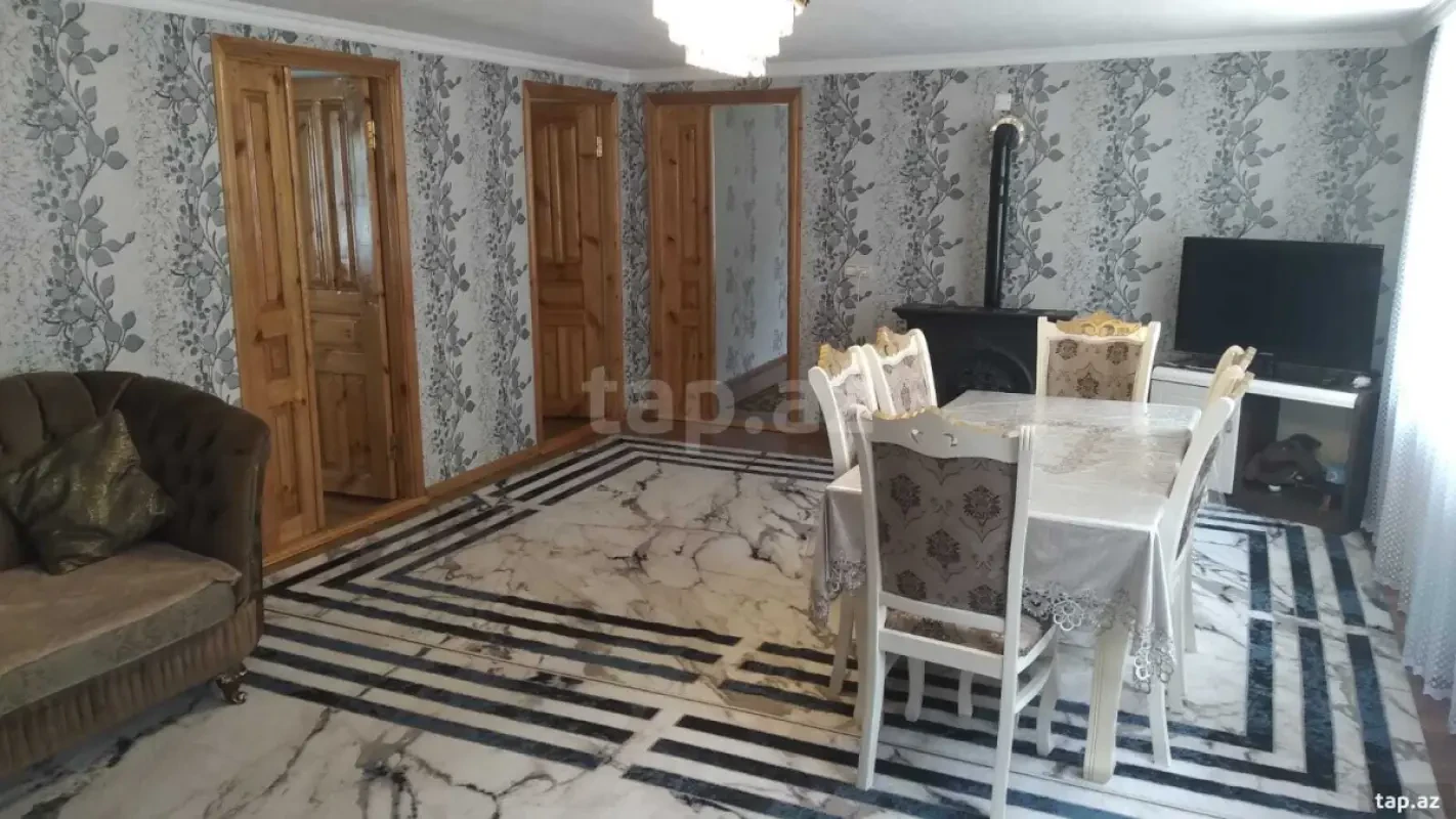 Kirayə verilir 3 otaqlı həyət evi 100 m²