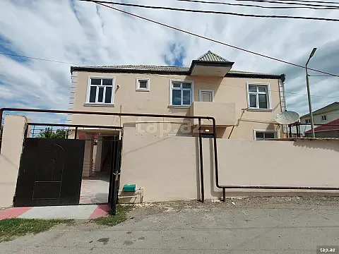 Satılır 6 otaqlı həyət evi 200 m² — Xırdalan 6 otaq 200.00 m²