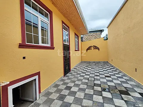 Satılır 3 otaqlı həyət evi 150 m² — Xırdalan 3 otaq 150.00 m²