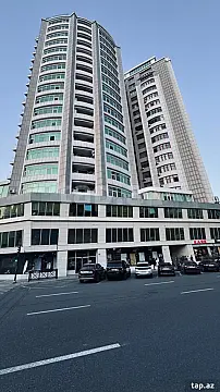 Satılır 4 otaqlı yeni tikili 230 m² — Bakı 4 otaq 230.00 m²
