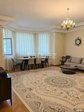 Satılır 4 otaqlı yeni tikili 190 m² — Bakı, Nizami 4 otaq 190.00 m²