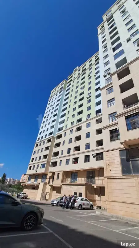 Satılır 3 otaqlı yeni tikili 107 m²