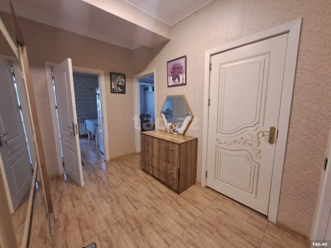 Satılır 2 otaqlı yeni tikili 73 m²
