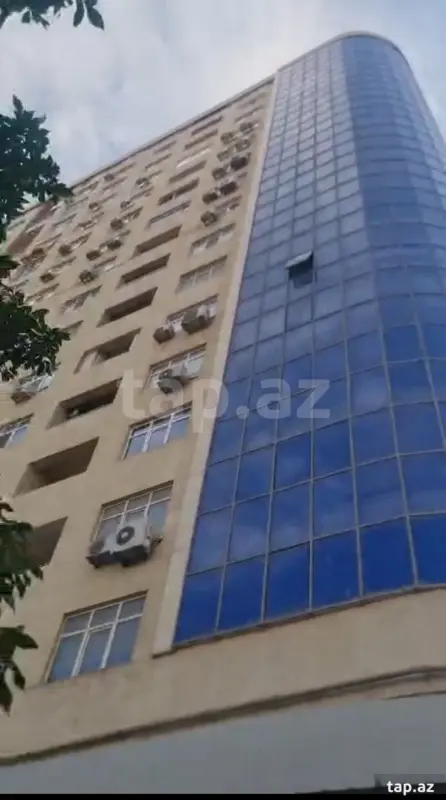 Satılır 3 otaqlı yeni tikili 168 m²