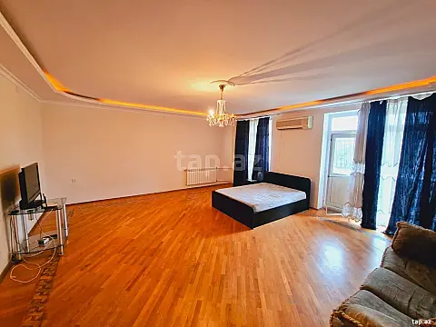 Satılır 3 otaqlı mənzil 100 m² — Bakı, Nərimanov 3 otaq 100.00 m²