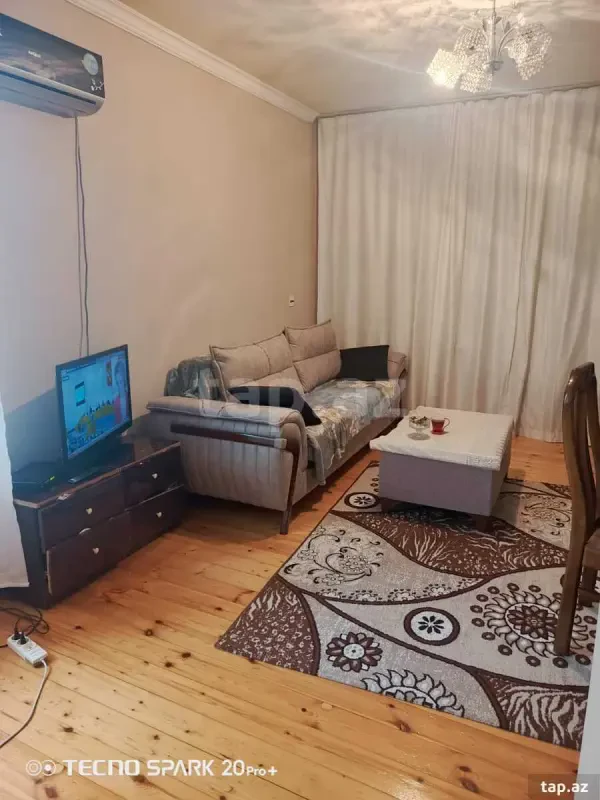Satılır 2 otaqlı mənzil 48 m²