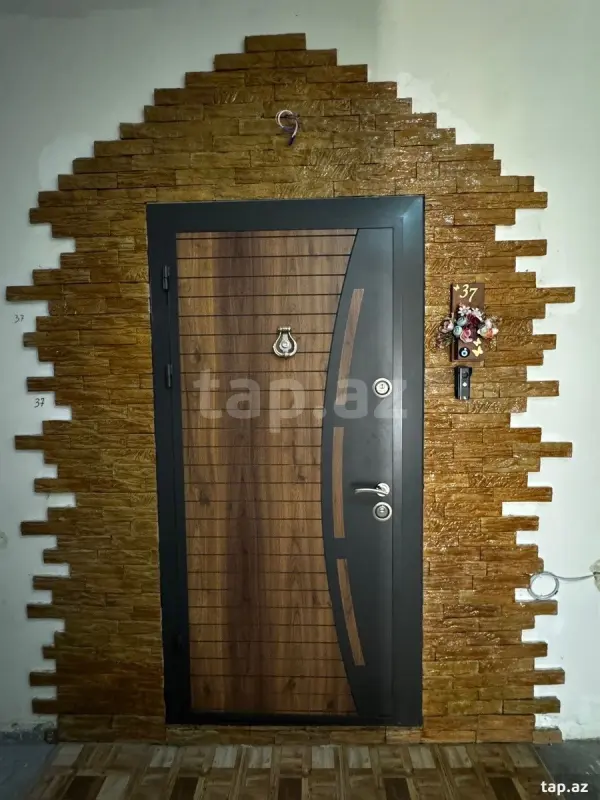 Satılır 3 otaqlı yeni tikili 70 m²