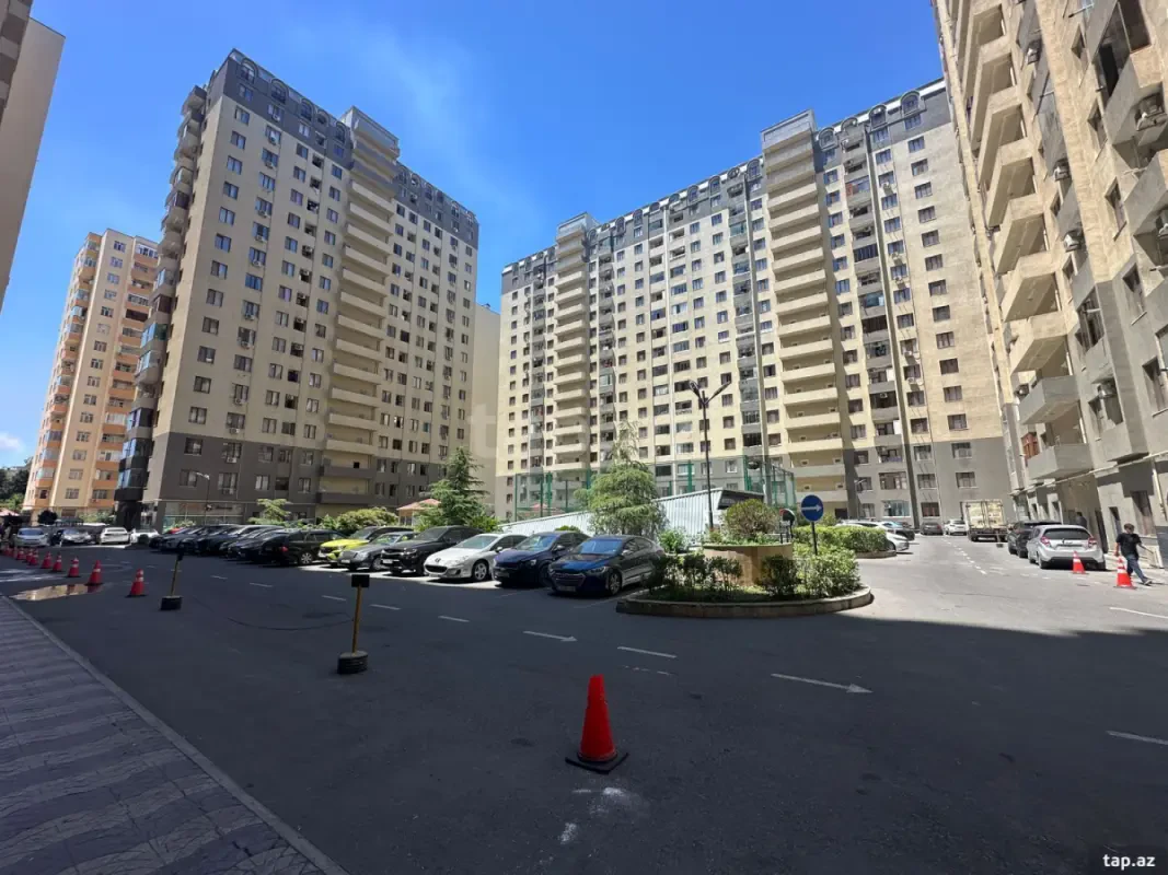 Satılır 3 otaqlı yeni tikili 105 m²