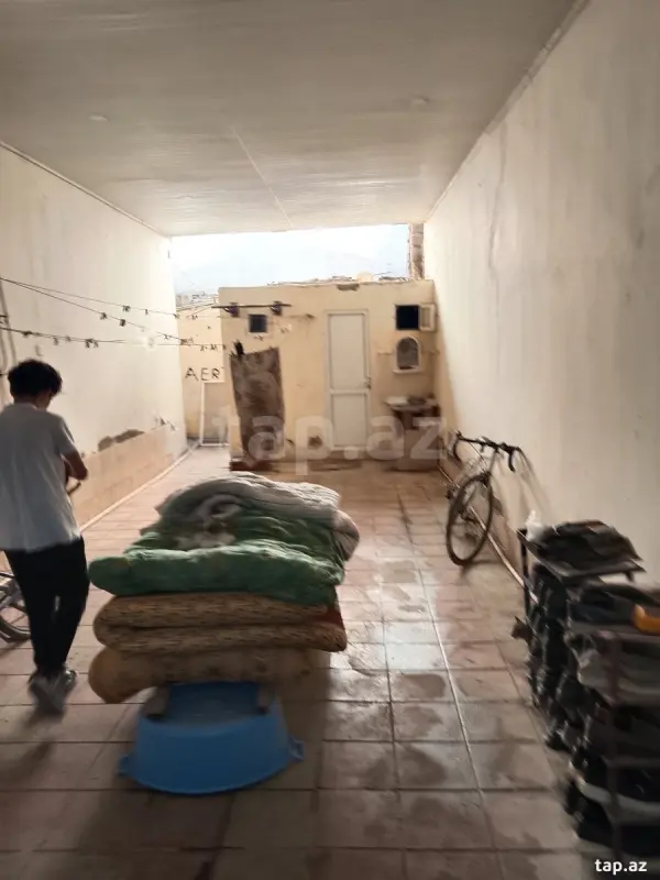 Satılır 4 otaqlı həyət evi 100 m²