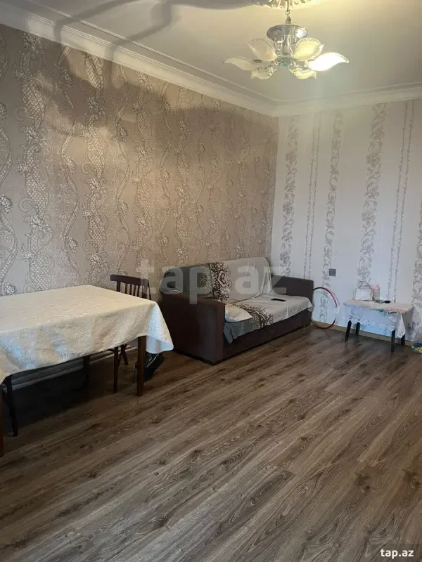 Kirayə verilir 2 otaqlı mənzil 60 m²