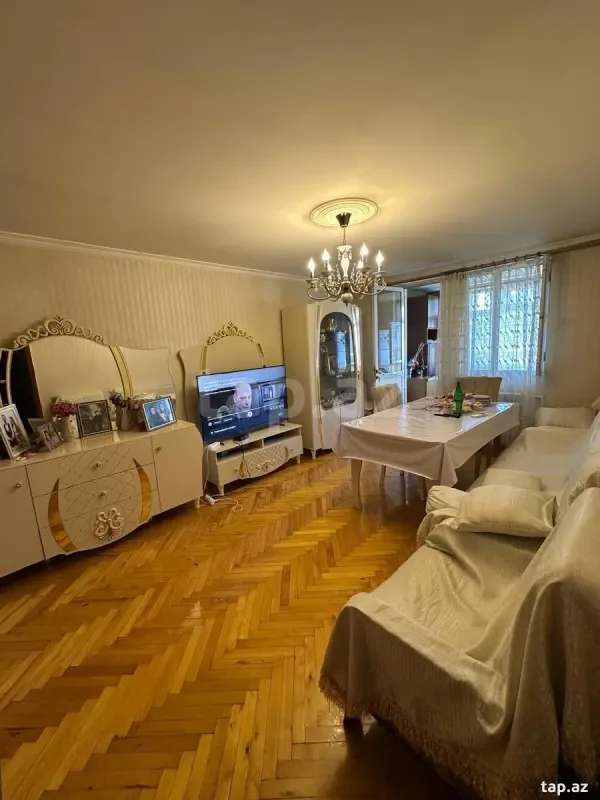 Satılır 3 otaqlı mənzil 62 m²