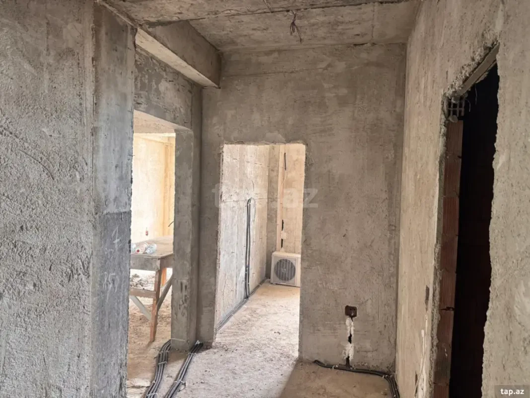 Satılır 2 otaqlı yeni tikili 60 m²