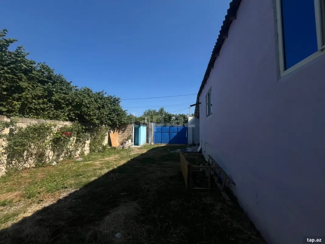 Satılır 4 otaqlı həyət evi 120 m²