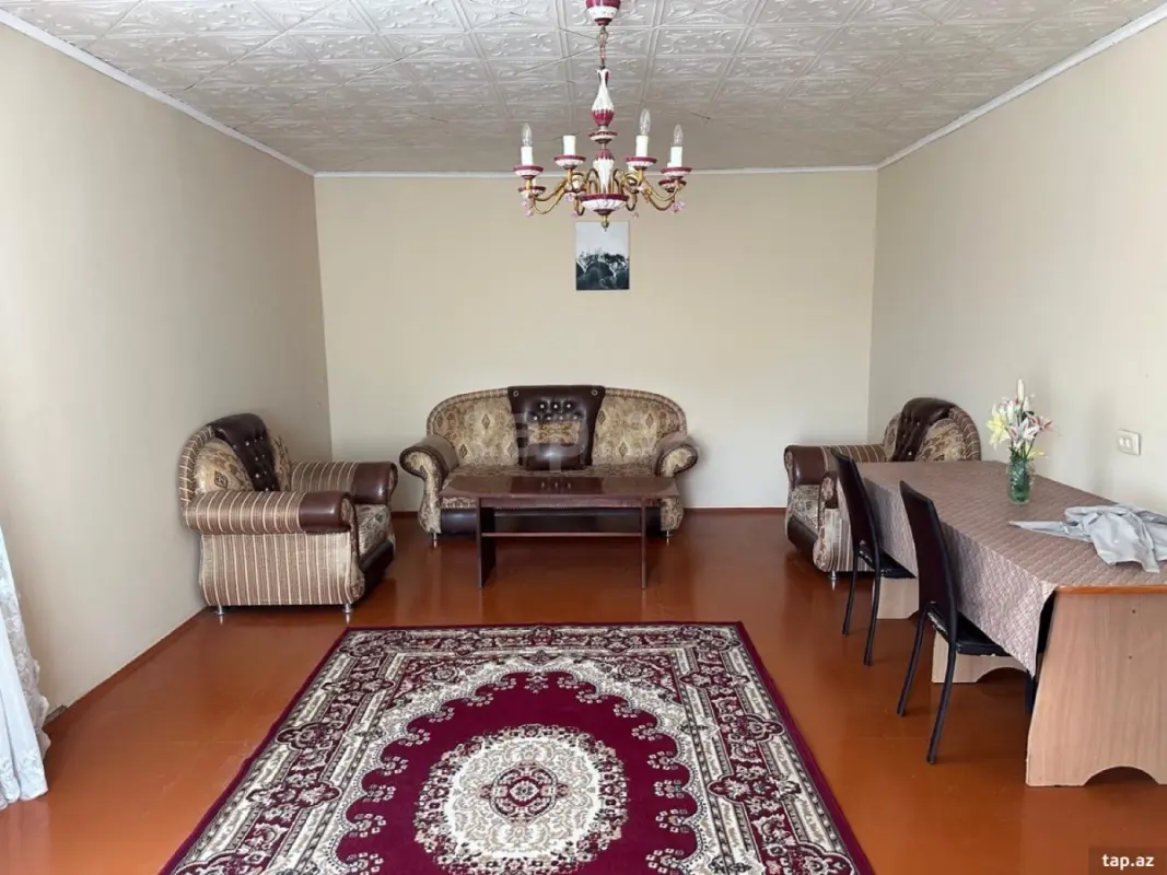 Kirayə verilir 5 otaqlı həyət evi 100 m²