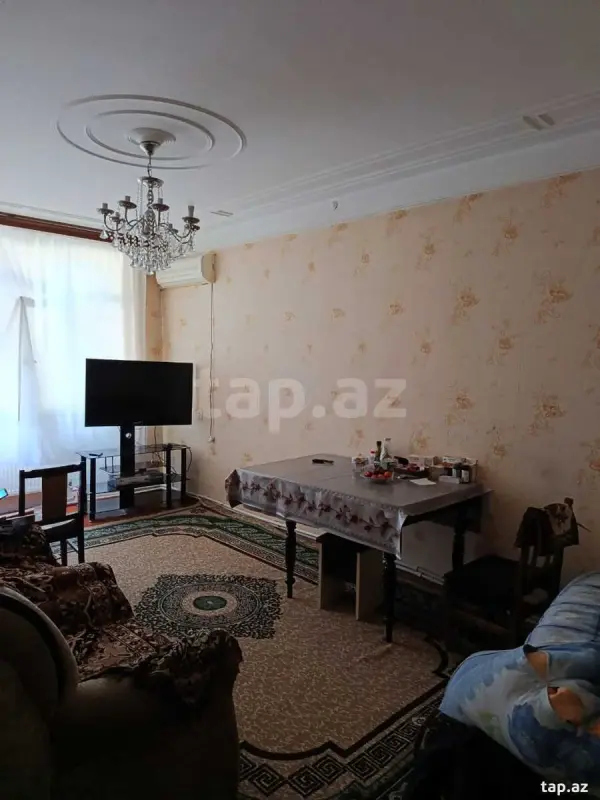 Satılır 3 otaqlı mənzil 52 m²