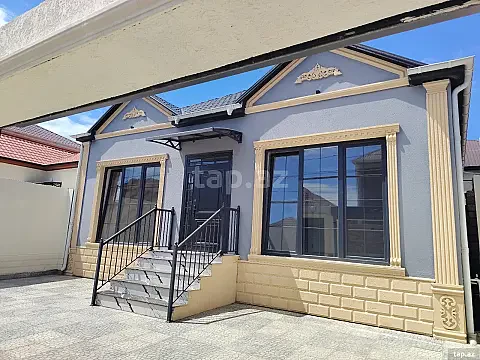 Satılır 4 otaqlı həyət evi 120 m² — Bakı 4 otaq 120.00 m²
