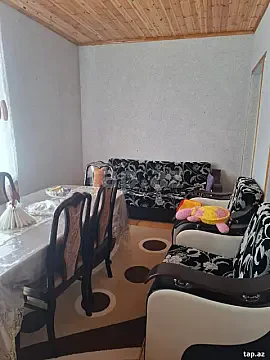 Satılır 6 otaqlı həyət evi 130 m² — Şəki 6 otaq 130.00 m²