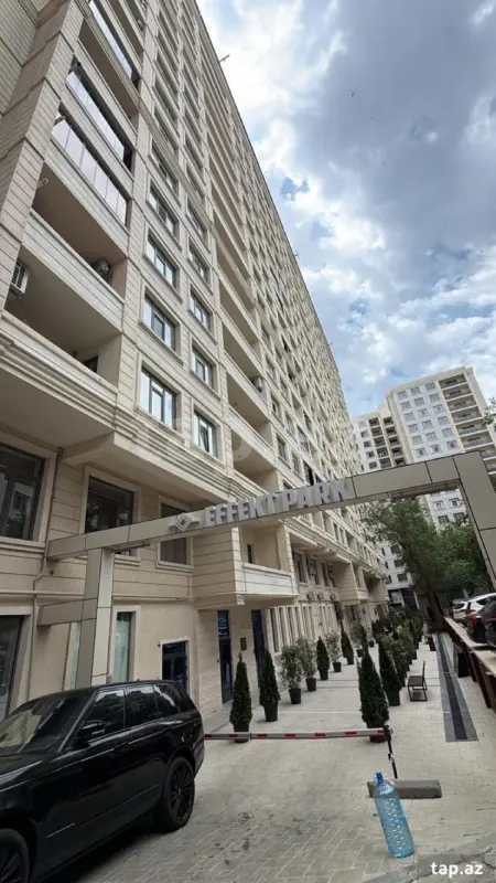 Satılır 2 otaqlı yeni tikili 93 m²