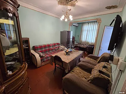 Kirayə verilir 2 otaqlı mənzil 55 m² — Bakı, Memar Əcəmi yanı 2 otaq 55.00 m²