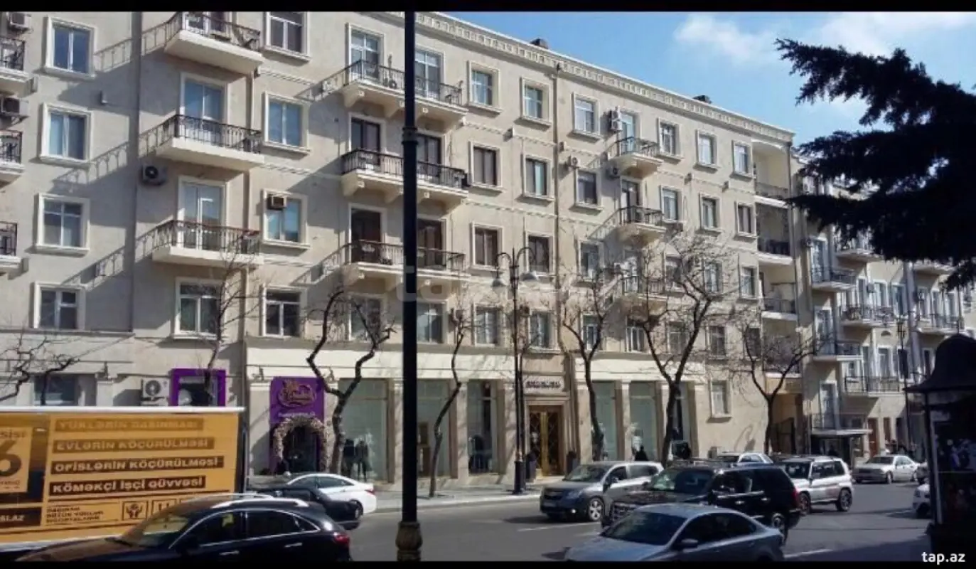 Kirayə verilir 2 otaqlı mənzil 75 m²
