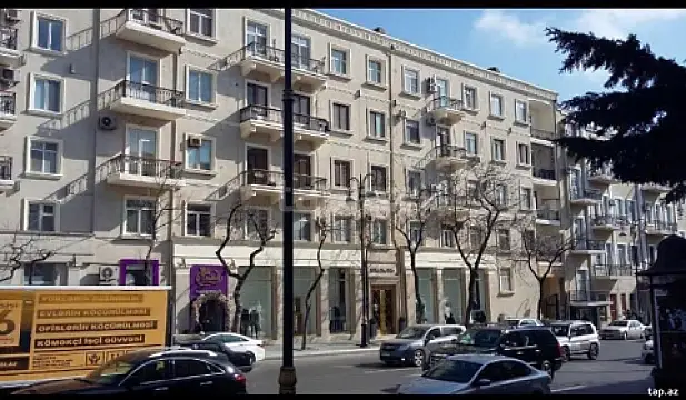 Kirayə verilir 2 otaqlı mənzil 75 m² — Bakı 2 otaq 75.00 m²