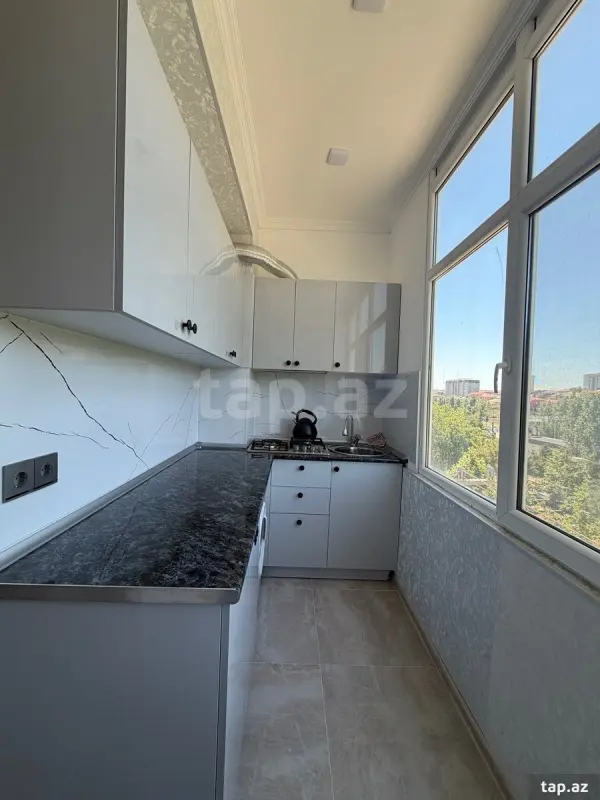 Satılır 3 otaqlı yeni tikili 44 m²