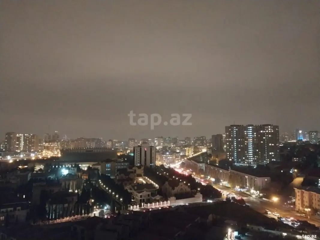 Kirayə verilir 3 otaqlı yeni tikili 125 m²