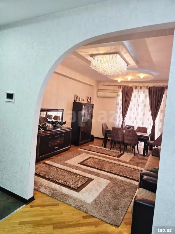 Satılır 3 otaqlı yeni tikili 117 m²