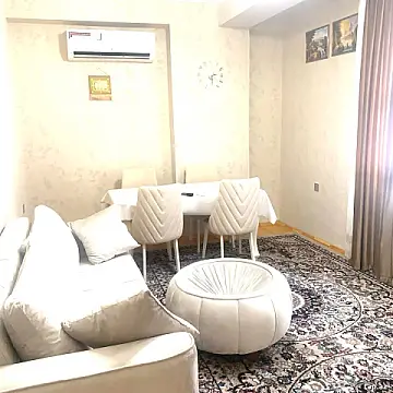 Kirayə verilir 2 otaqlı yeni tikili 80 m² — Bakı 2 otaq 80.00 m²
