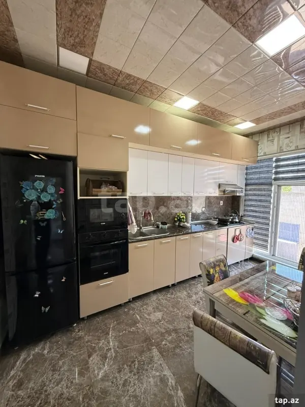 Satılır 4 otaqlı həyət evi 100 m²