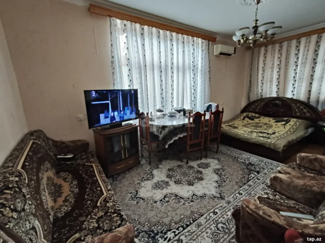 Satılır 1 otaqlı mənzil 33.5 m²