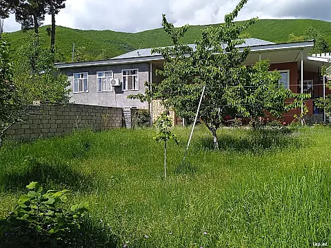 Kirayə verilir 2 otaqlı həyət evi 80 m² — Şəki 2 otaq 80.00 m²