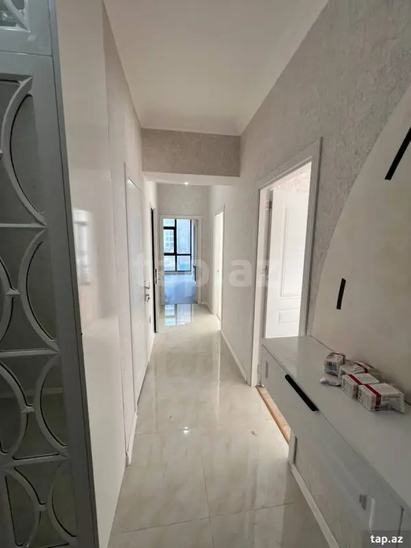 Satılır 2 otaqlı yeni tikili 99 m²