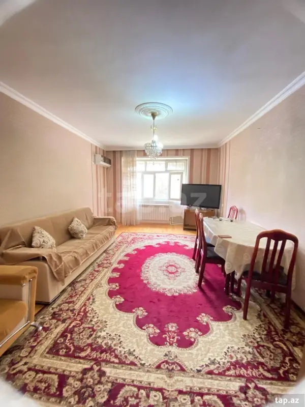 Kirayə verilir 3 otaqlı yeni tikili 65 m²