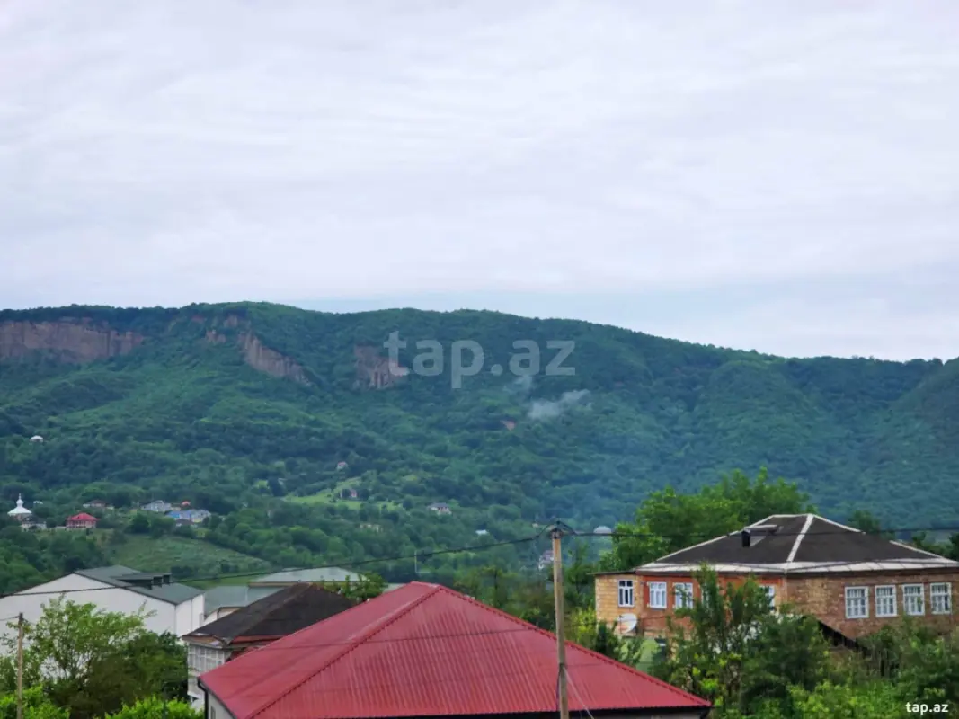 Kirayə verilir 4 otaqlı həyət evi 125 m²