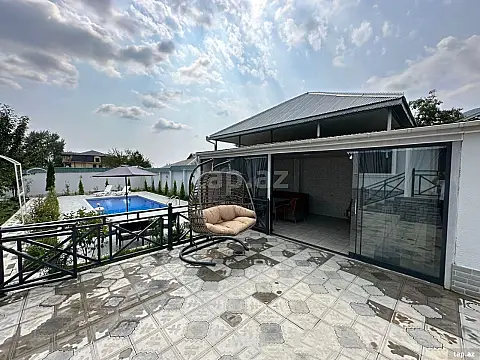 Kirayə verilir 6 otaqlı həyət evi 220 m² — Qəbələ 6 otaq 220.00 m²