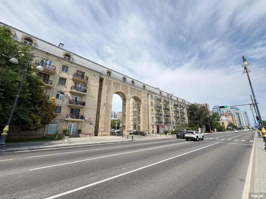 Satılır 3 otaqlı mənzil 75 m²