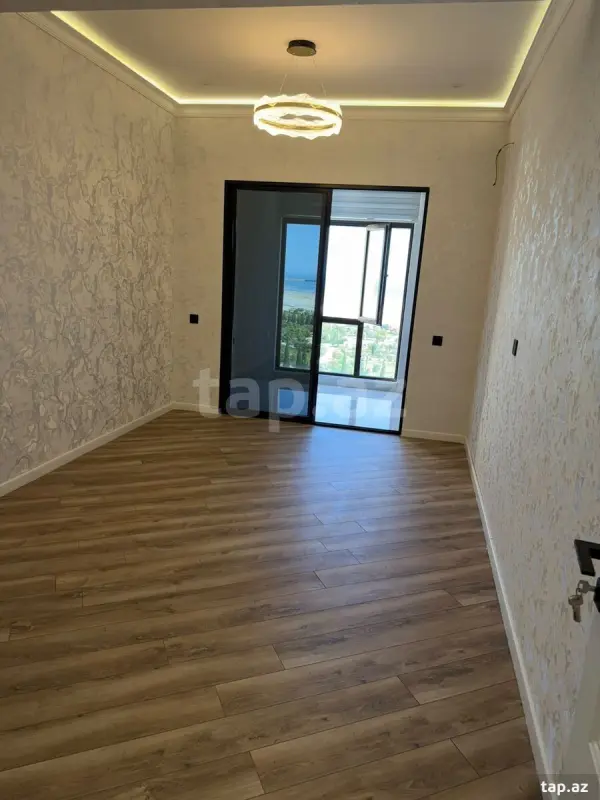 Kirayə verilir 2 otaqlı yeni tikili 60 m²