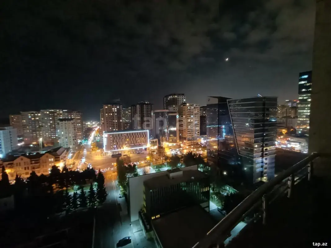 Kirayə verilir 2 otaqlı yeni tikili 65 m²