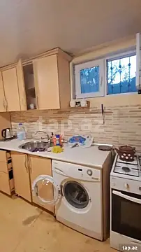 Kirayə verilir 4 otaqlı həyət evi 72 m² — Bakı 4 otaq 72.00 m²