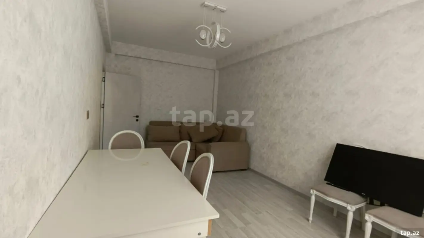 Kirayə verilir 2 otaqlı yeni tikili 48 m²