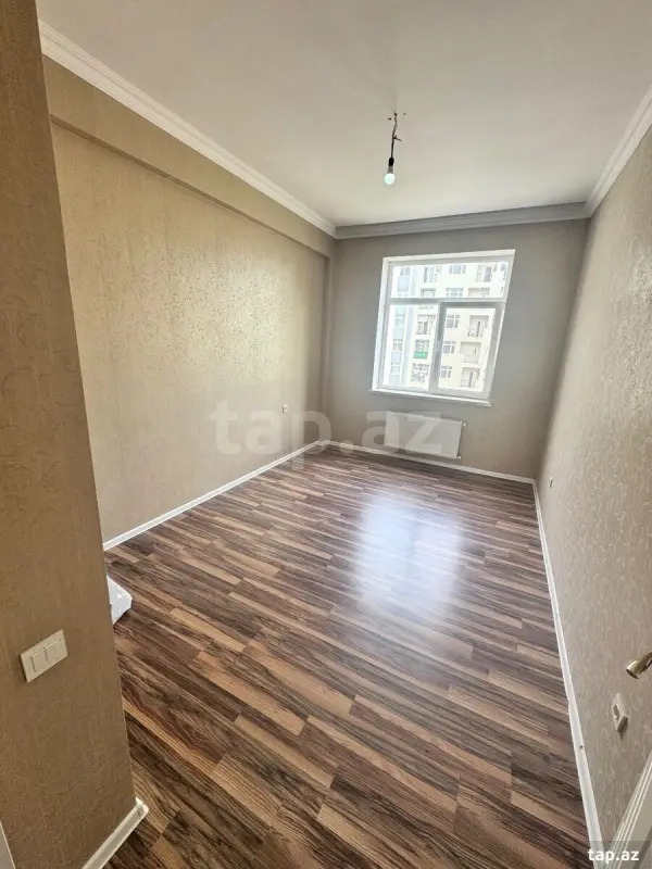 Satılır 3 otaqlı yeni tikili 87 m²