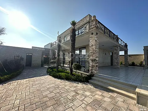Satılır 6 otaqlı həyət evi 250 m² — Bakı, Mərdəkan 6 otaq 250.00 m²
