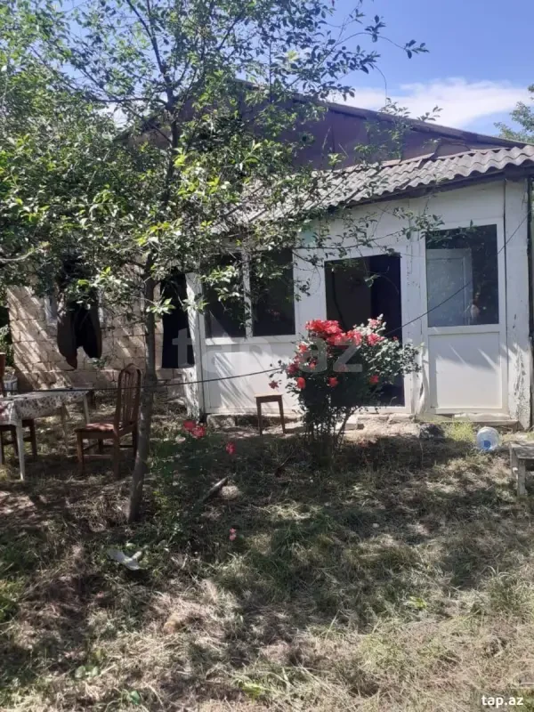 Satılır 3 otaqlı həyət evi 70 m²