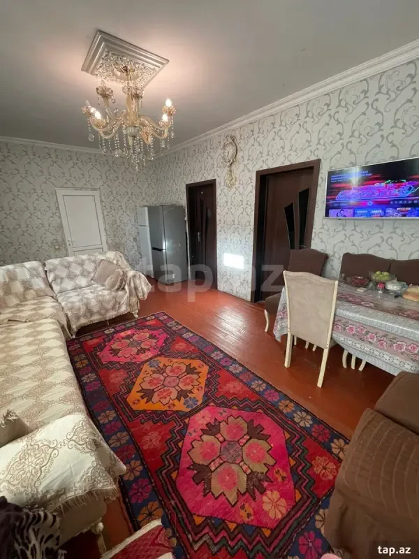 Satılır 4 otaqlı həyət evi 110 m²